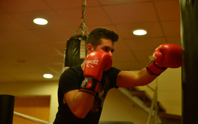 Σχολή πυγμαχίας Ευ Ζην Σχολή πυγμαχίας στην Πετρούπολη, Πυγμαχία Ευ Ζην