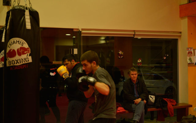 Σχολή πυγμαχίας Ευ Ζην Σχολή πυγμαχίας στην Πετρούπολη, Πυγμαχία Ευ Ζην