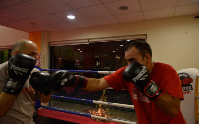 Σχολή πυγμαχίας Ευ Ζην Σχολή πυγμαχίας στην Πετρούπολη, Πυγμαχία Ευ Ζην