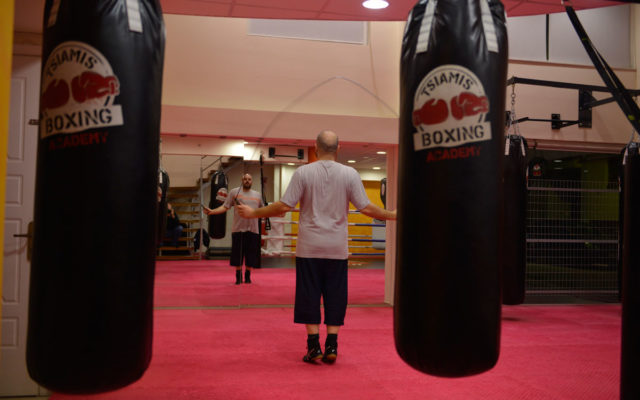 Σχολή πυγμαχίας Ευ Ζην Σχολή πυγμαχίας στην Πετρούπολη, Πυγμαχία Ευ Ζην